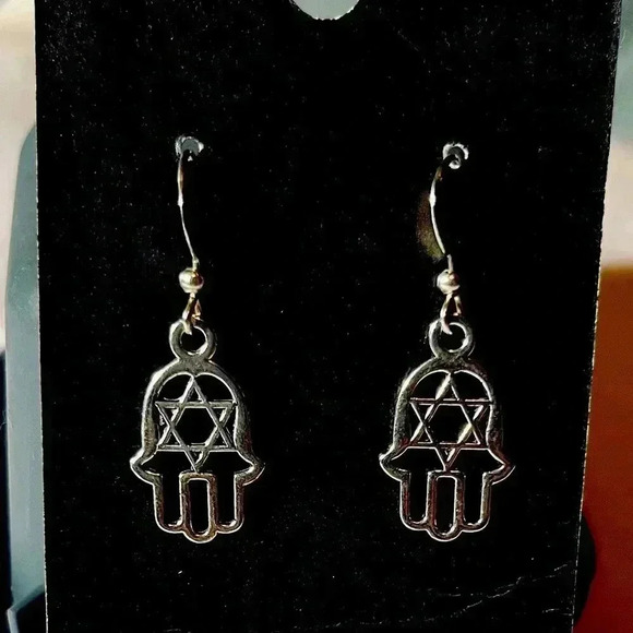 Star of David Hamsa hand earrings NEW - Picture 2 of 4